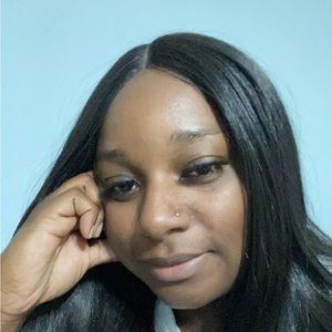 Meet your Posher, Cassie